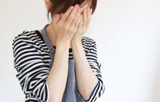 パートナーの浮気・不倫で毎日しんどい！解決法は？